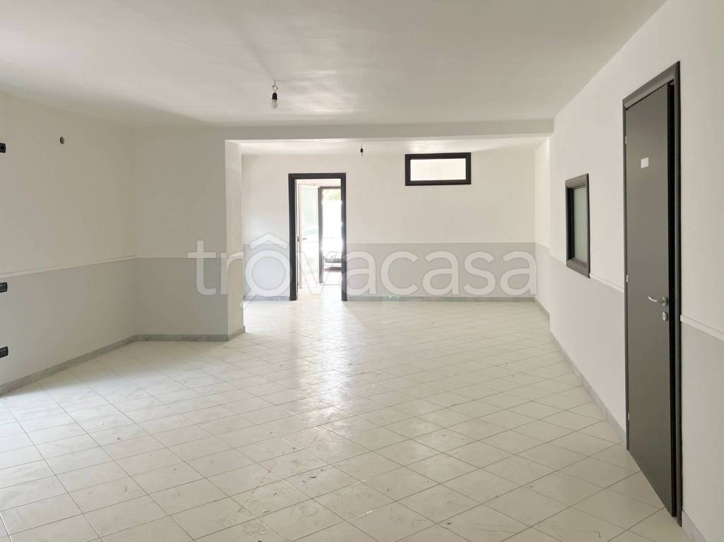 appartamento in vendita a Napoli in zona Capodimonte / Colli Aminei