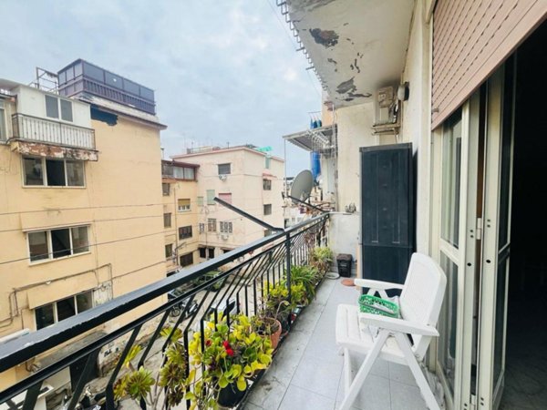 appartamento in vendita a Napoli in zona Fuorigrotta