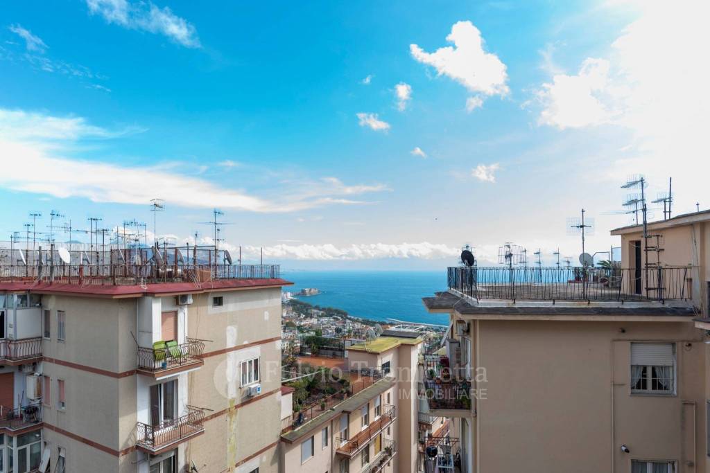 appartamento in vendita a Napoli in zona Vomero