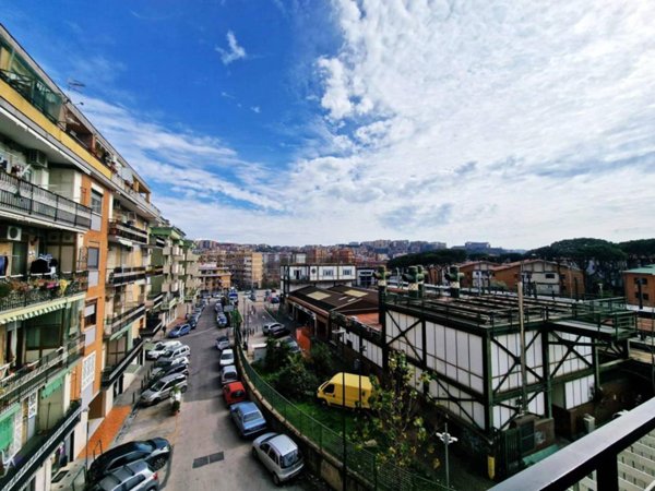 appartamento in vendita a Napoli in zona Soccavo