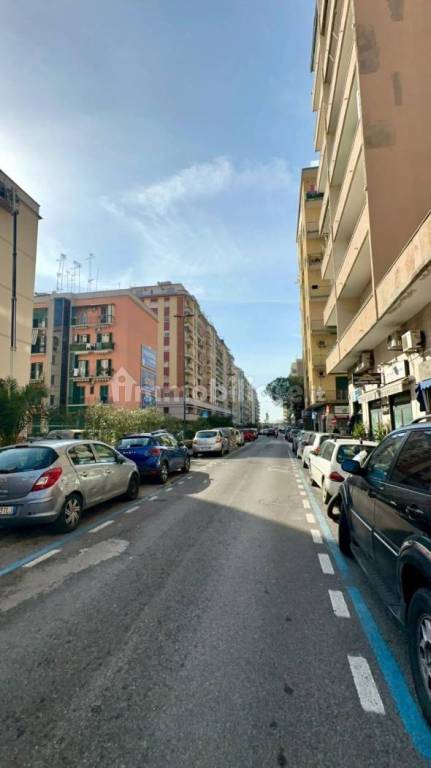 appartamento in vendita a Napoli in zona Fuorigrotta