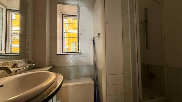 appartamento in vendita a Napoli in zona Bagnoli