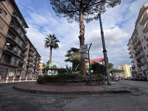 appartamento in vendita a Napoli in zona Capodimonte / Colli Aminei