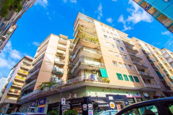 appartamento in vendita a Napoli