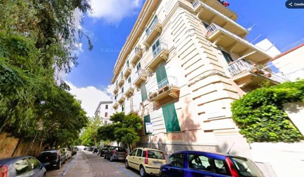 appartamento in vendita a Napoli in zona Vomero
