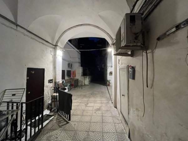 appartamento in vendita a Napoli in zona San Lorenzo