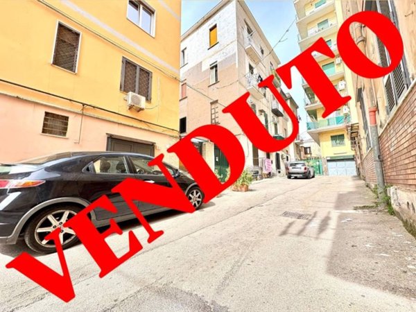 appartamento in vendita a Napoli in zona Bagnoli