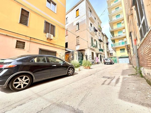appartamento in vendita a Napoli in zona Bagnoli