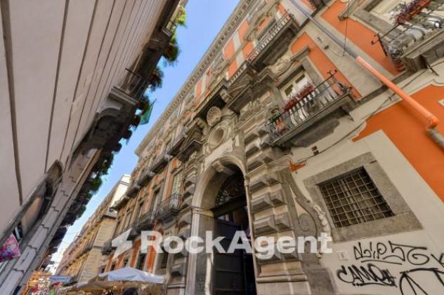 appartamento in vendita a Napoli in zona Stella