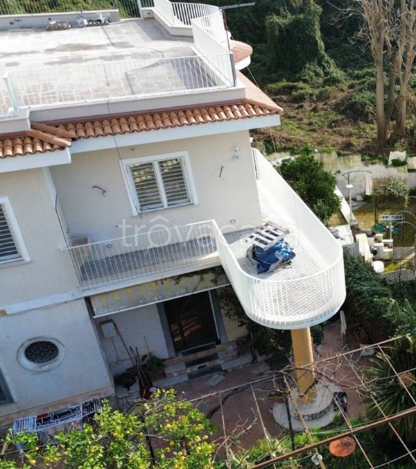 appartamento in vendita a Napoli in zona Vomero