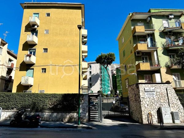 appartamento in vendita a Napoli in zona Fuorigrotta