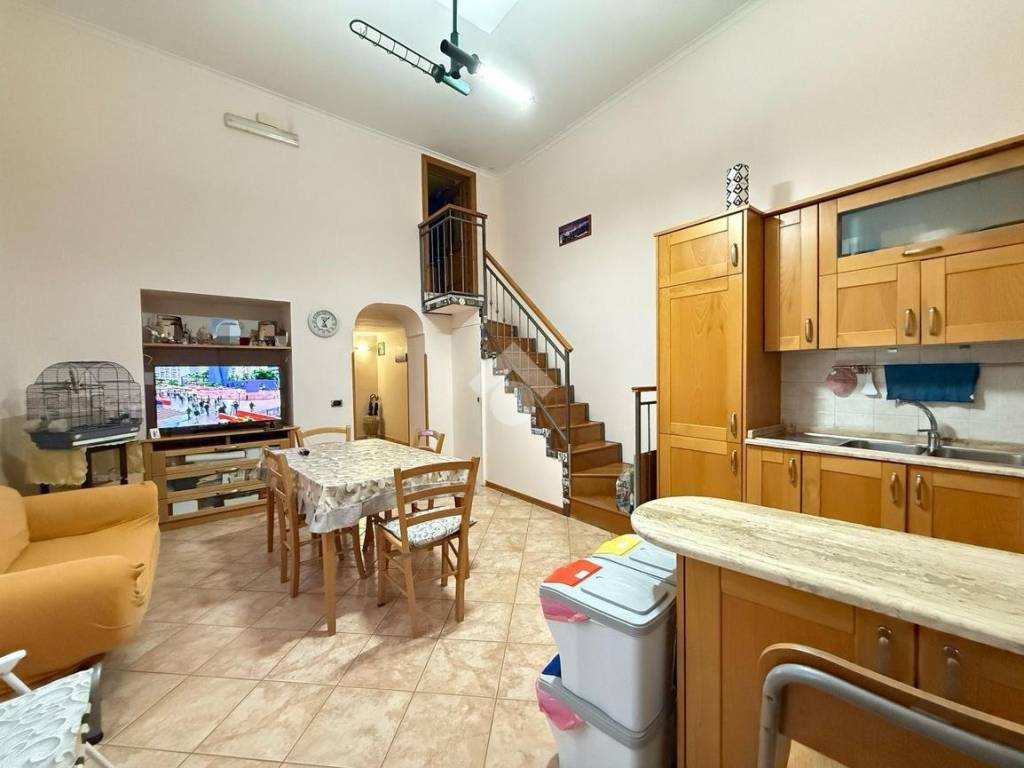 appartamento in vendita a Napoli