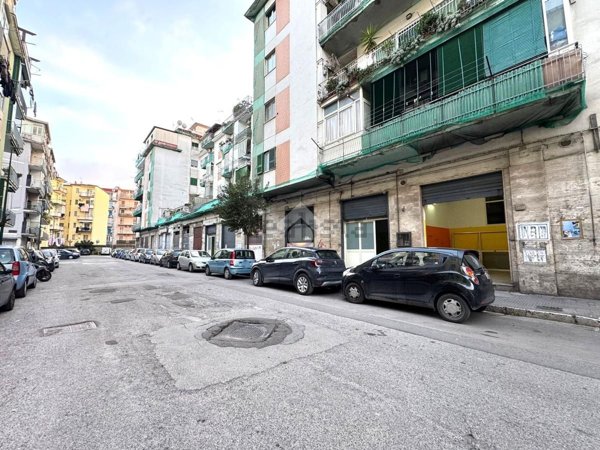 appartamento in vendita a Napoli in zona Secondigliano
