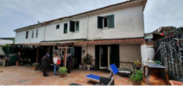 appartamento in vendita a Napoli in zona Bagnoli