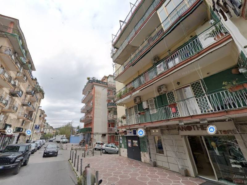 appartamento in vendita a Napoli in zona Soccavo