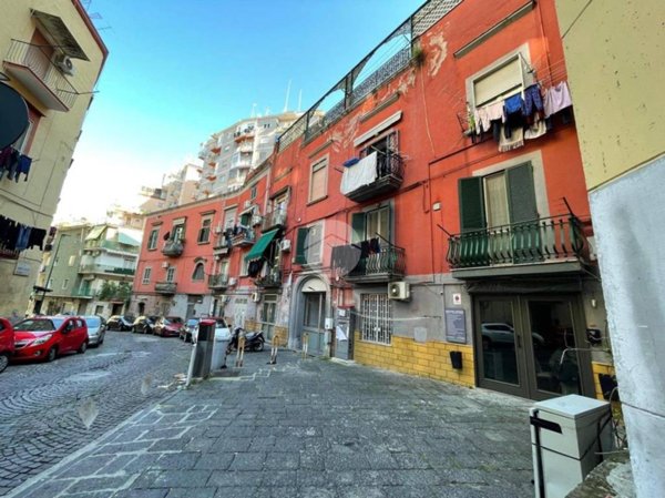 appartamento in vendita a Napoli in zona Arenella