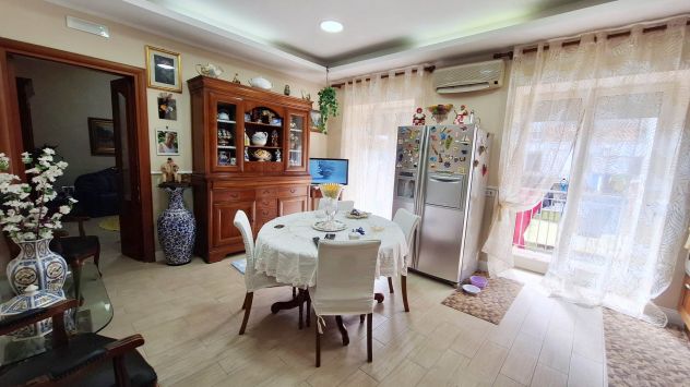 appartamento in vendita a Napoli in zona Avvocata