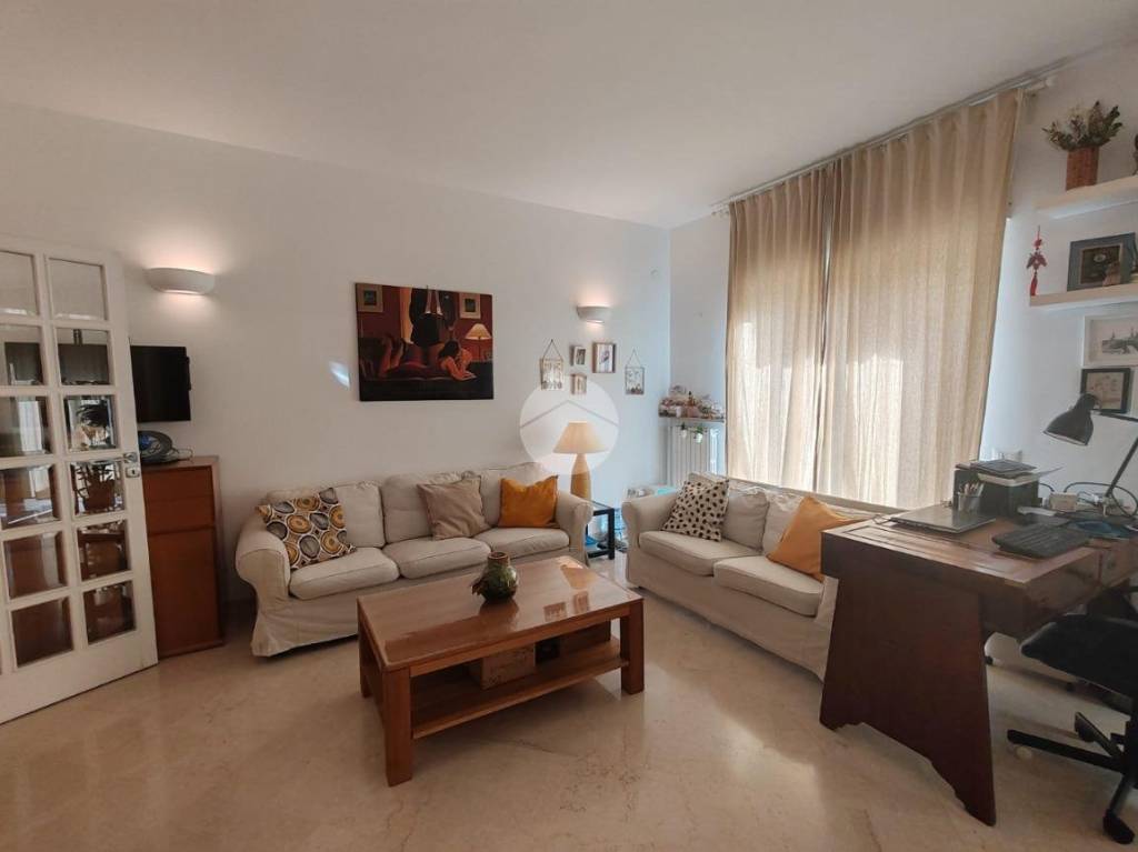 appartamento in vendita a Napoli in zona Arenella