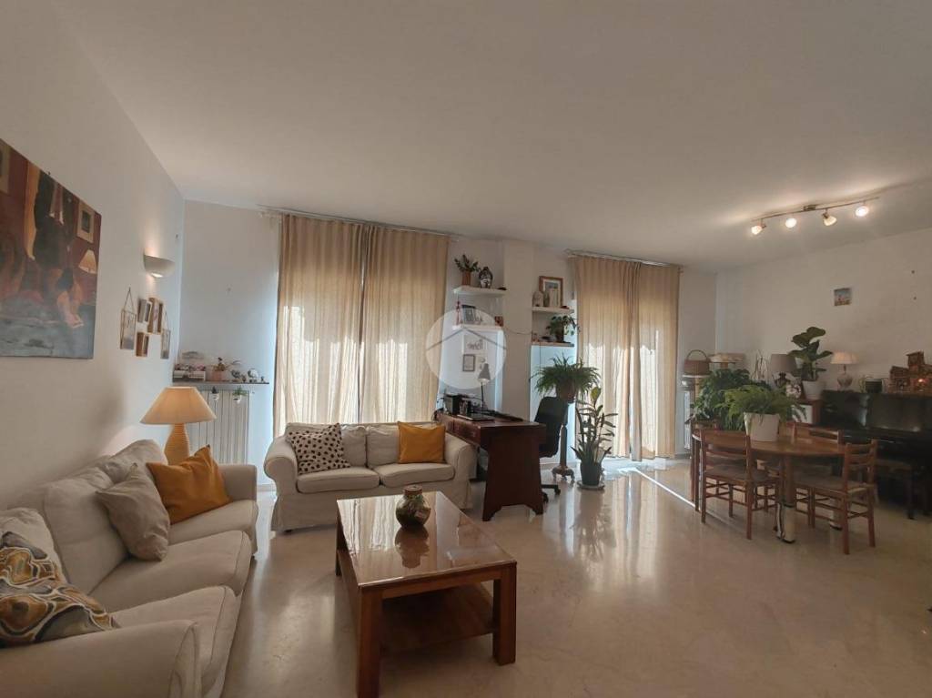 appartamento in vendita a Napoli in zona Arenella