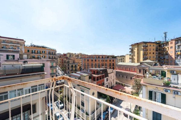 appartamento in vendita a Napoli in zona Arenella