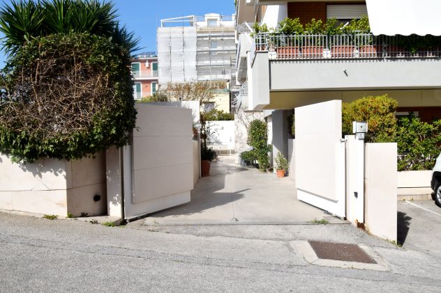 appartamento in vendita a Napoli in zona Posillipo