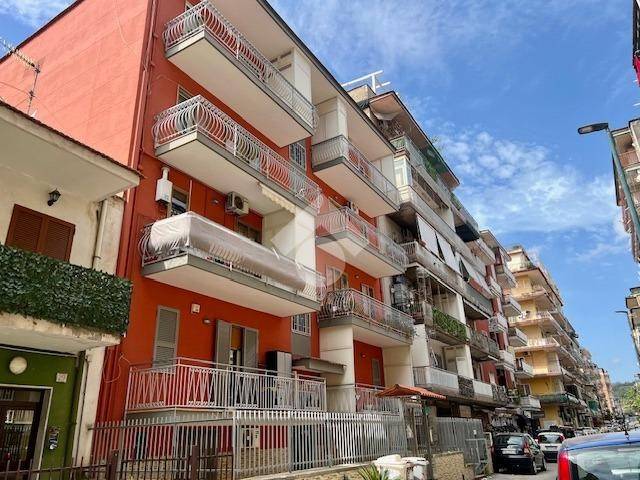appartamento in vendita a Napoli in zona Pianura