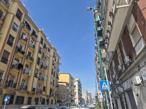appartamento in vendita a Napoli