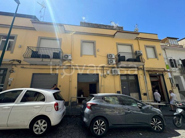 appartamento in vendita a Napoli in zona Fuorigrotta