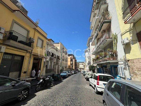 appartamento in vendita a Napoli in zona Fuorigrotta