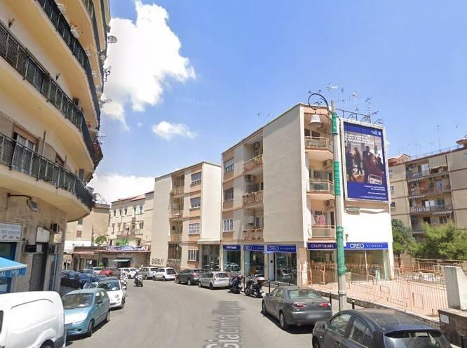 appartamento in vendita a Napoli in zona Arenella