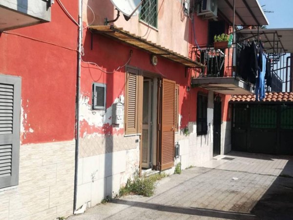 appartamento in vendita a Napoli in zona Capodichino