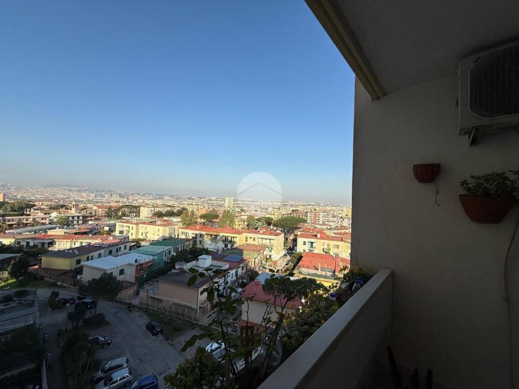 appartamento in vendita a Napoli in zona Ponticelli