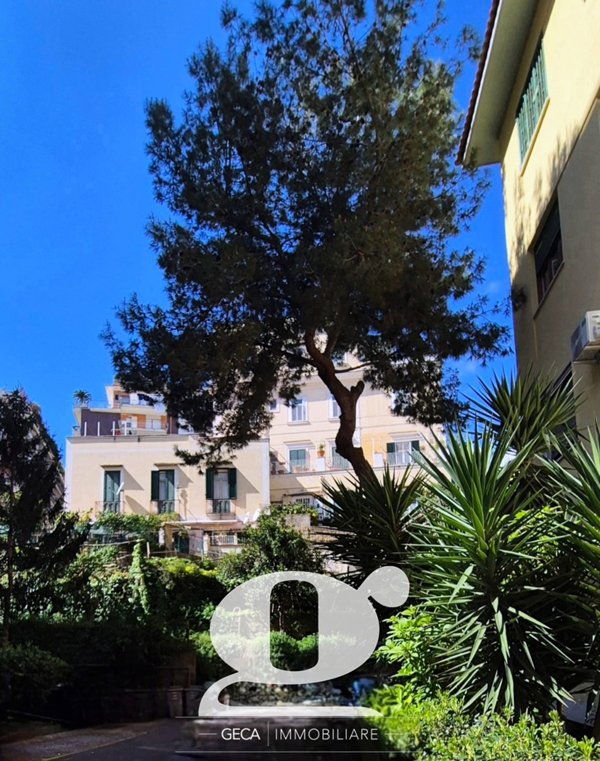 appartamento in vendita a Napoli
