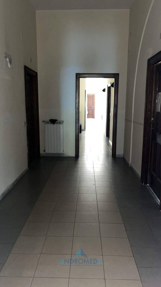 intera palazzina in vendita a Napoli