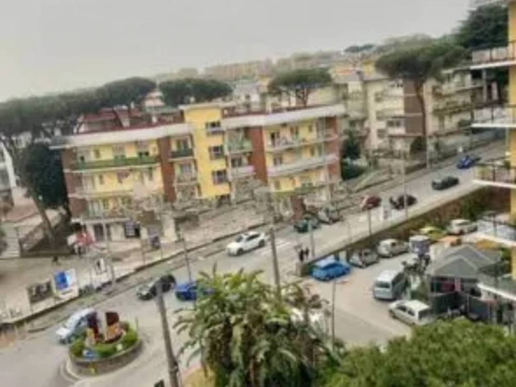 appartamento in vendita a Napoli in zona Capodimonte / Colli Aminei