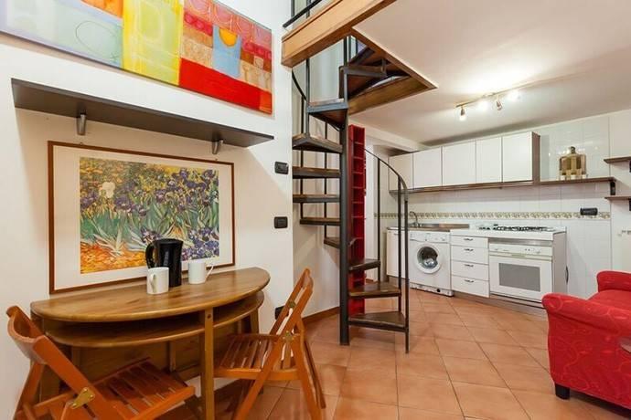 appartamento in vendita a Napoli in zona Poggioreale