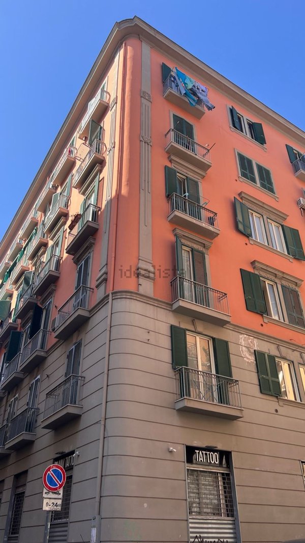 appartamento in vendita a Napoli in zona Mercato