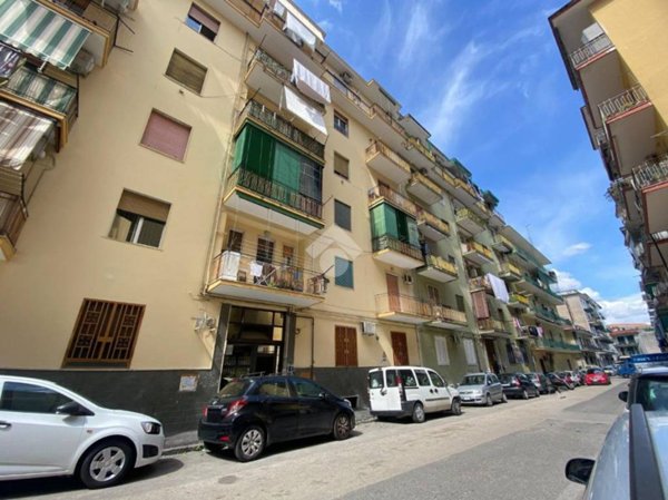 appartamento in vendita a Napoli in zona Secondigliano