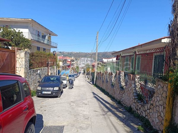 appartamento in vendita a Napoli in zona Pianura