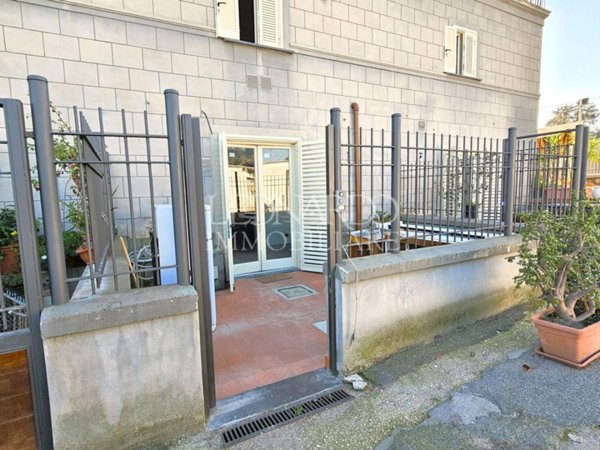 appartamento in vendita a Napoli in zona Piscinola