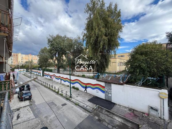 appartamento in vendita a Napoli in zona Ponticelli