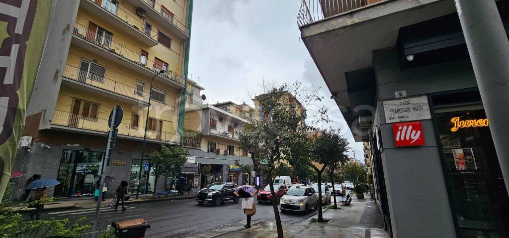 appartamento in vendita a Napoli in zona Arenella