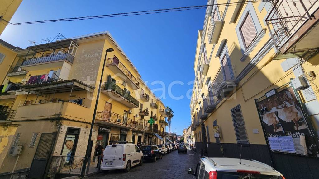 appartamento in vendita a Napoli in zona Pianura