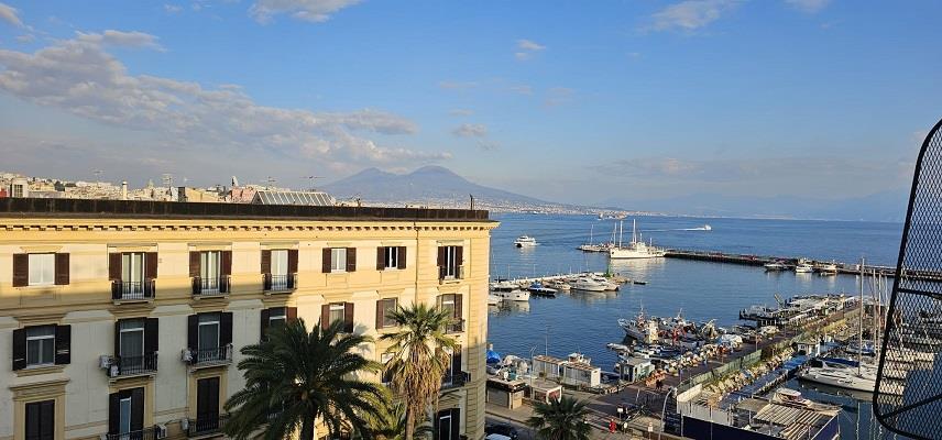 appartamento in vendita a Napoli