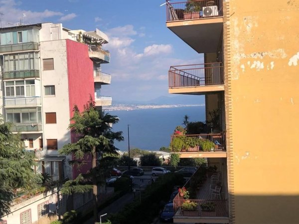 appartamento in vendita a Napoli in zona Posillipo