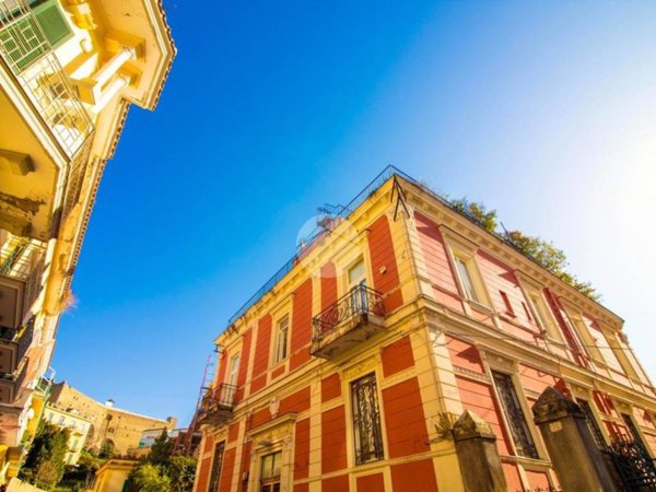 appartamento in vendita a Napoli in zona Fuorigrotta