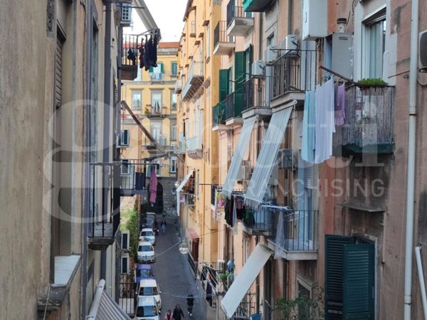 appartamento in vendita a Napoli in zona Montecalvario