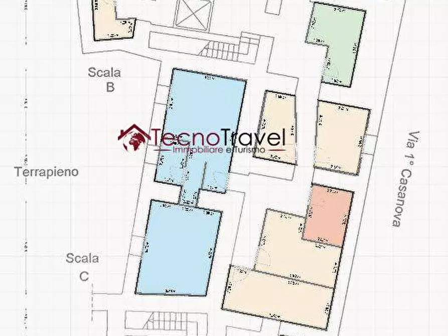 locale commerciale in vendita a Napoli