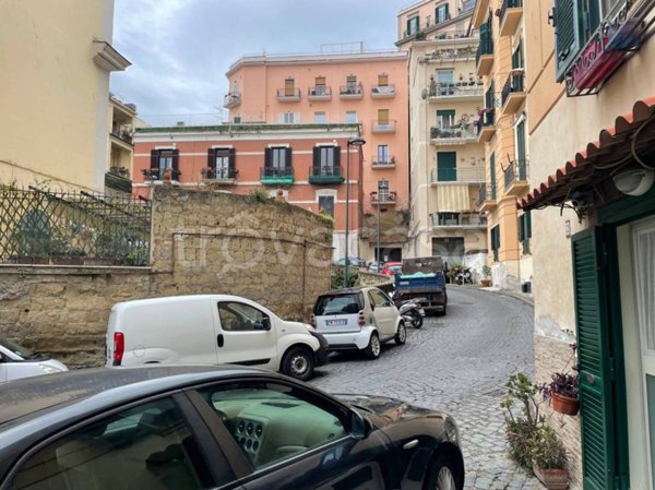appartamento in vendita a Napoli in zona Posillipo
