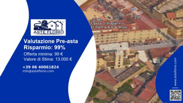 locale commerciale in vendita a Napoli in zona Ponticelli